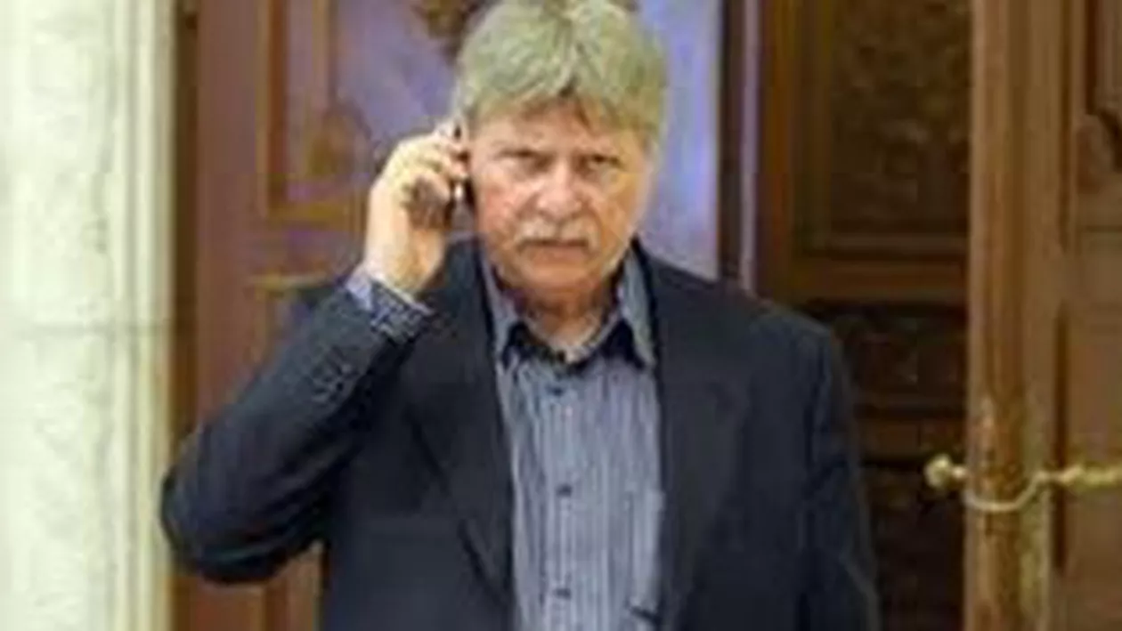 Senatorul UDMR Verestoy Attila, operat pentru o fractură la picior