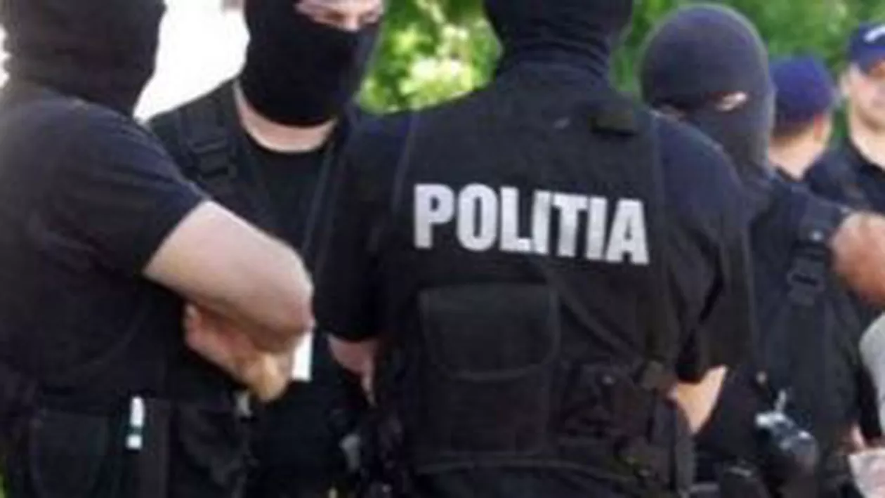Percheziții în Chitila: Sunt vizate 14 persoane cercetate de șantaj și cămătărie