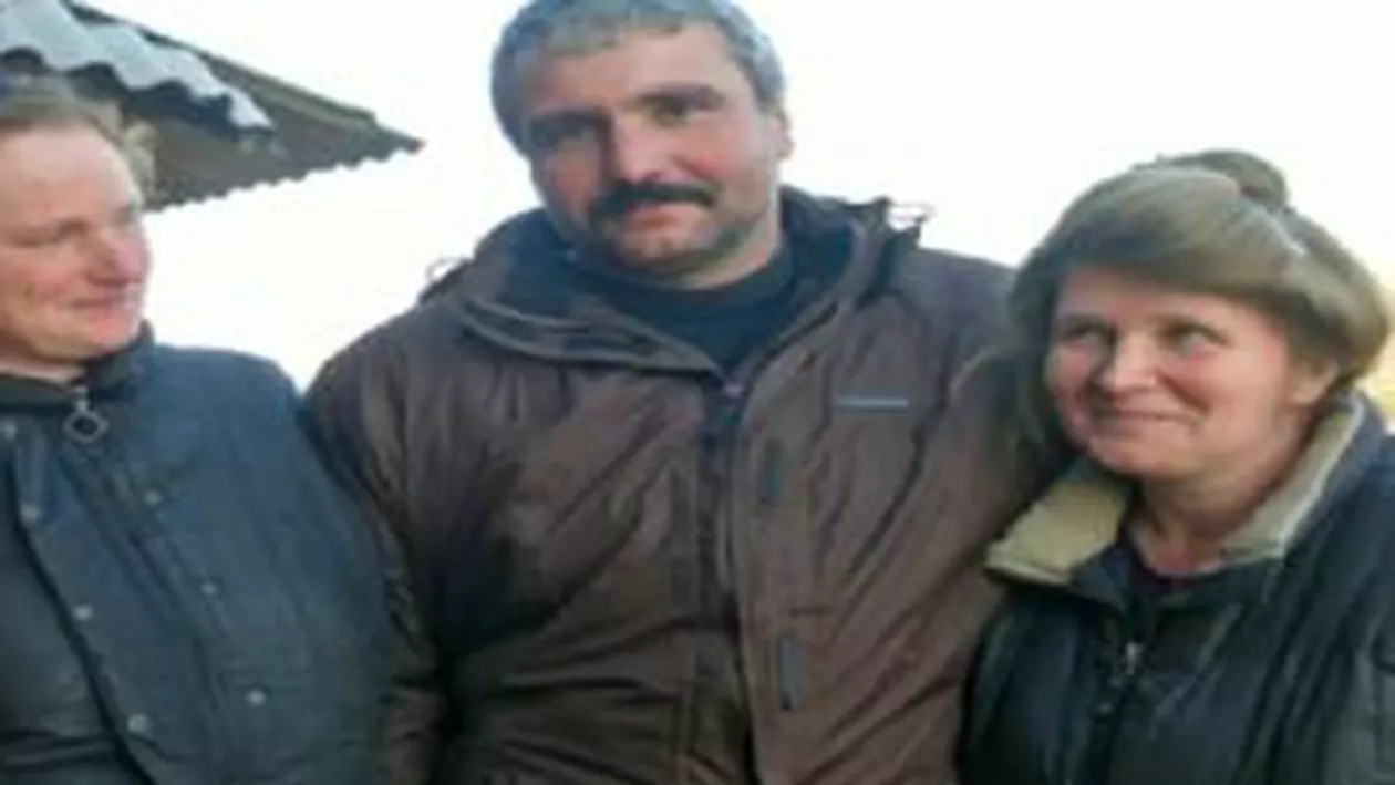 Caz uluitor în Iași: Un bărbat are 13 copii cu două surori. Află cum trăiește familia condusă de „trimisul lui Dumnezeu”