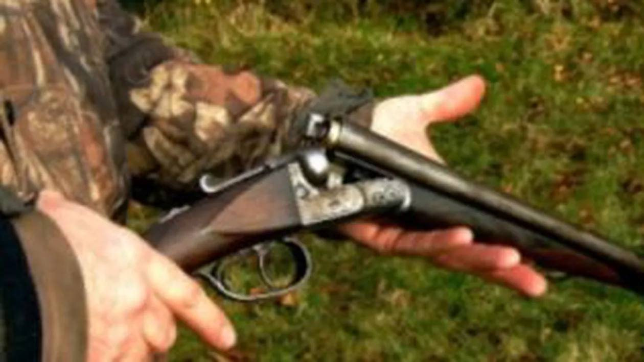 Olt: Un bărbat a ajuns la spital după ce a fost împușcat în cap la o partidă de vânătoare