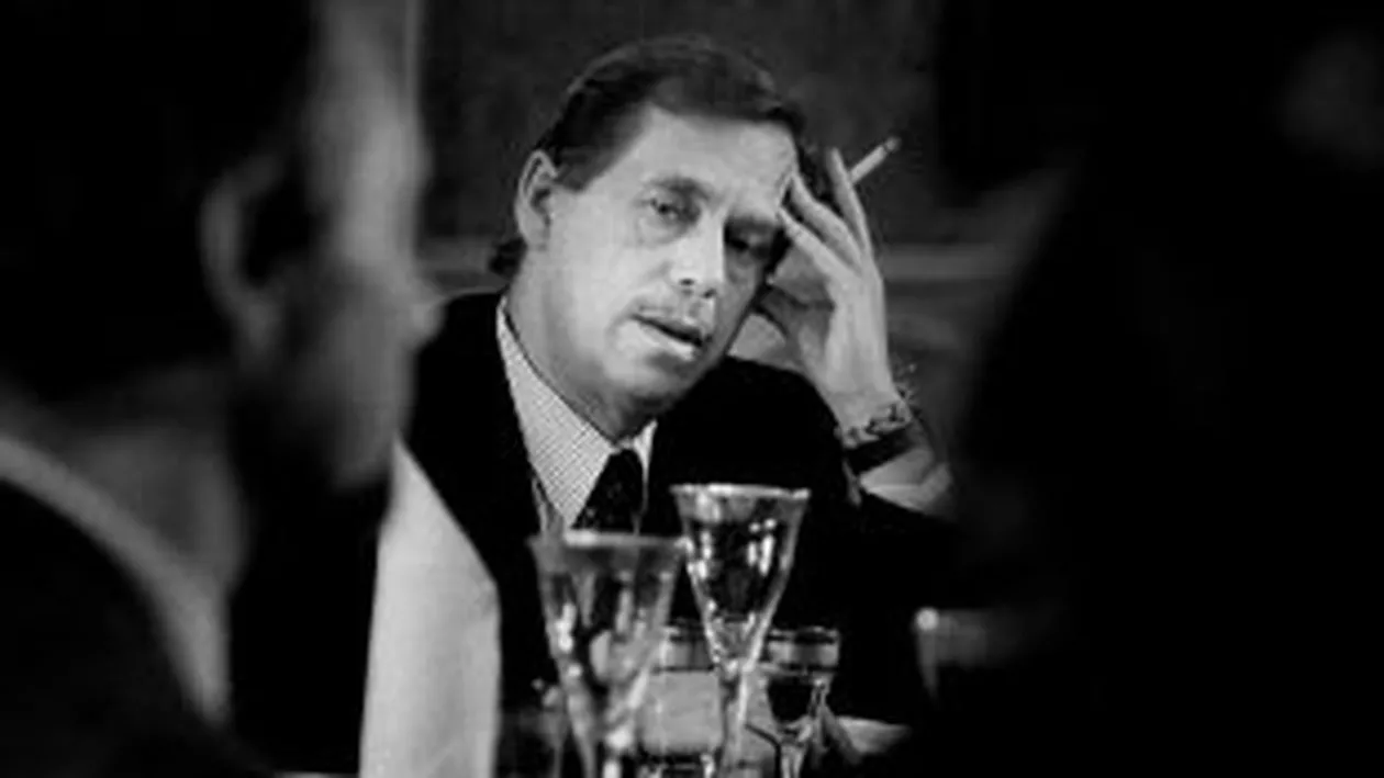 Ambasada Cehiei din București va deschide carte de condoleanțe în memoria lui Vaclav Havel