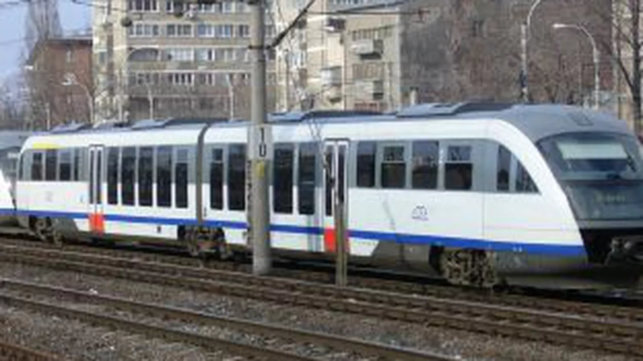 CFR: De sărbători, mai multe trenuri InterRegio vor fi suplimentate cu vagoane