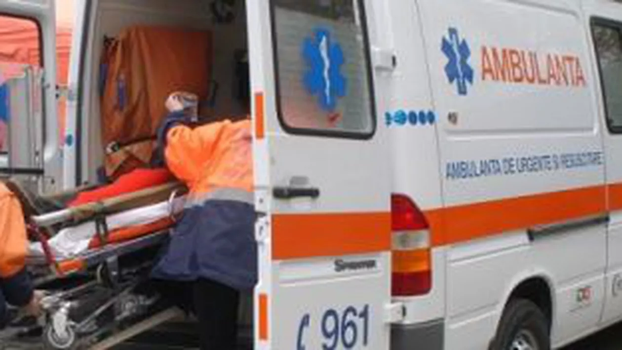 Teleorman: Două persoane au murit şi alte două sunt rănite, după ce două maşini s-au ciocnit frontal