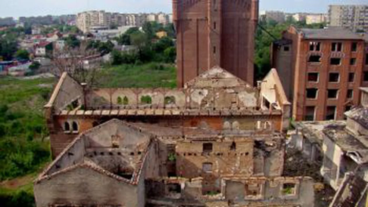 Un perete din monumentul Moara lui Assan s-a prăbușit