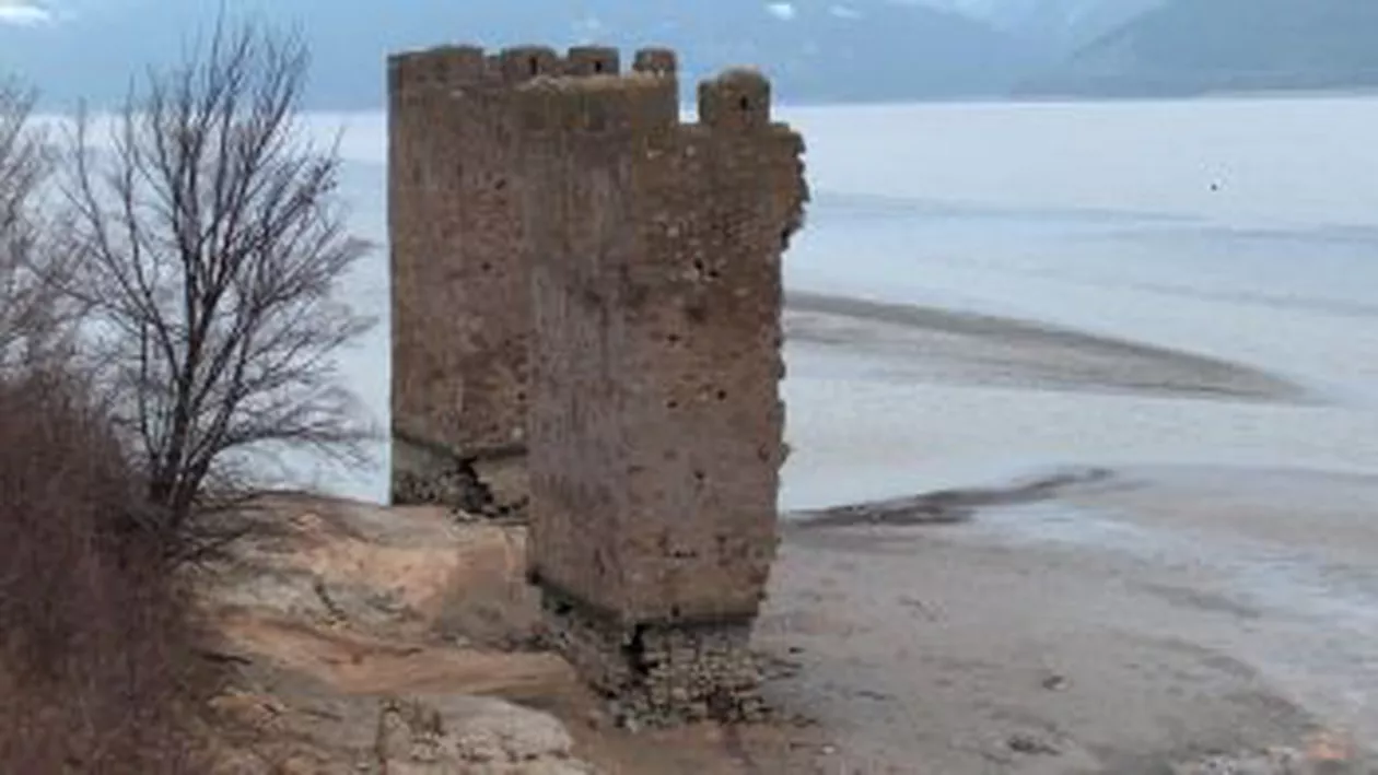 Mehedinți: Podul lui Apolodor din Damasc, refăcut cu ajutorul unei holograme laser