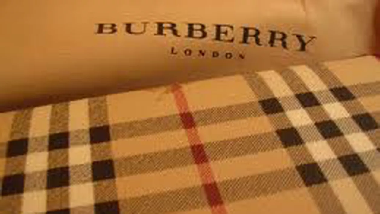 Primul magazin Burberry din Rom nia se va deschide n aceast
