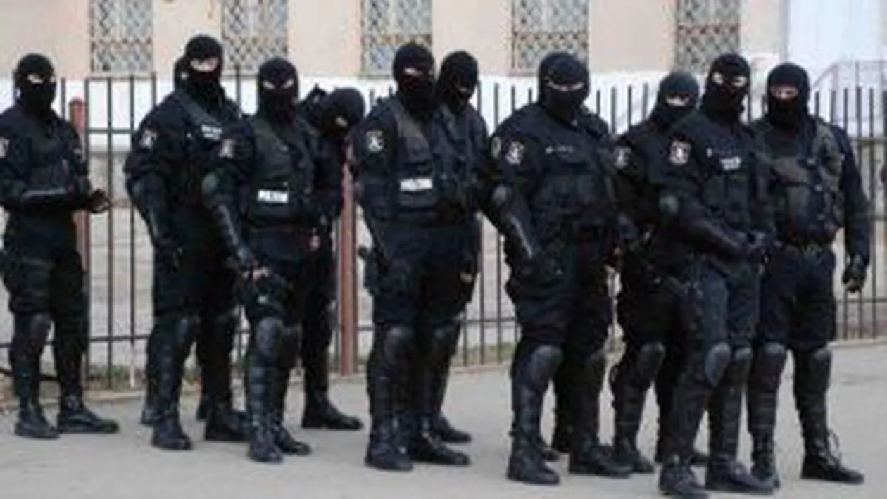 Timișoara: Descinderi la Centrul de Tranzit pentru refugiați. Sunt vizate persoane suspectate de furt