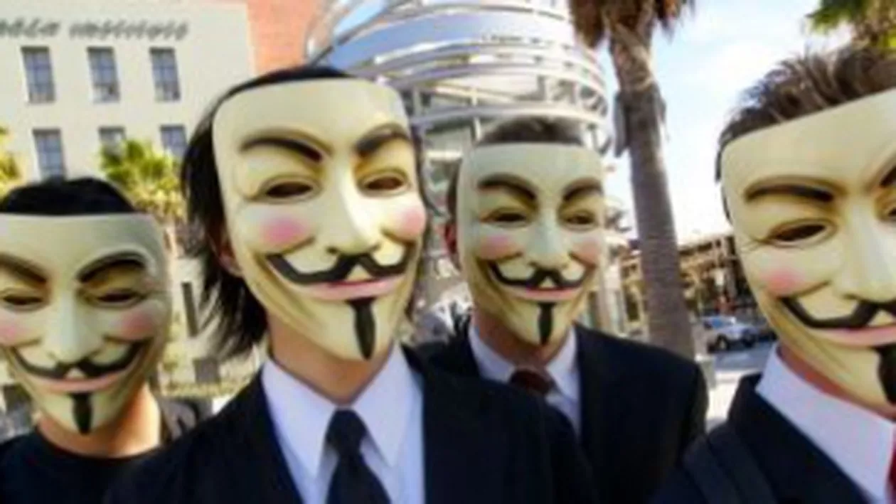 Anonymous susține protestele din România. Află mesajul transmis românilor de pirații cibernetici (VIDEO)