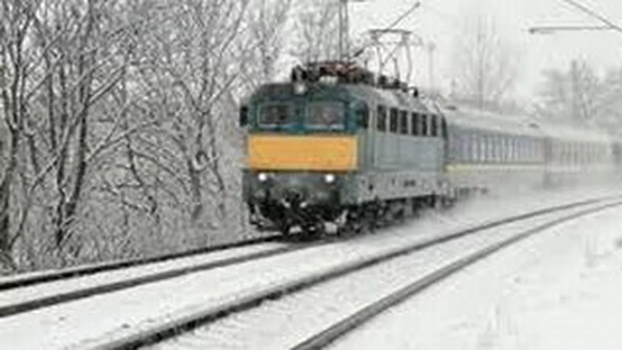 CFR a anulat mai multe trenuri pentru a fluidiza traficul. Vezi ce rute sunt afectate