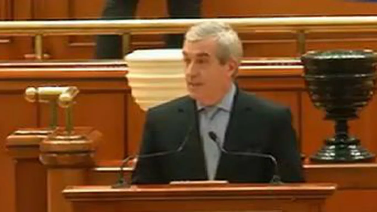 Călin Popescu-Tăriceanu, în ședința de plen: Guvernul ar fi trebuit să demisioneze când încrederea în primul ministru este de 6-7%