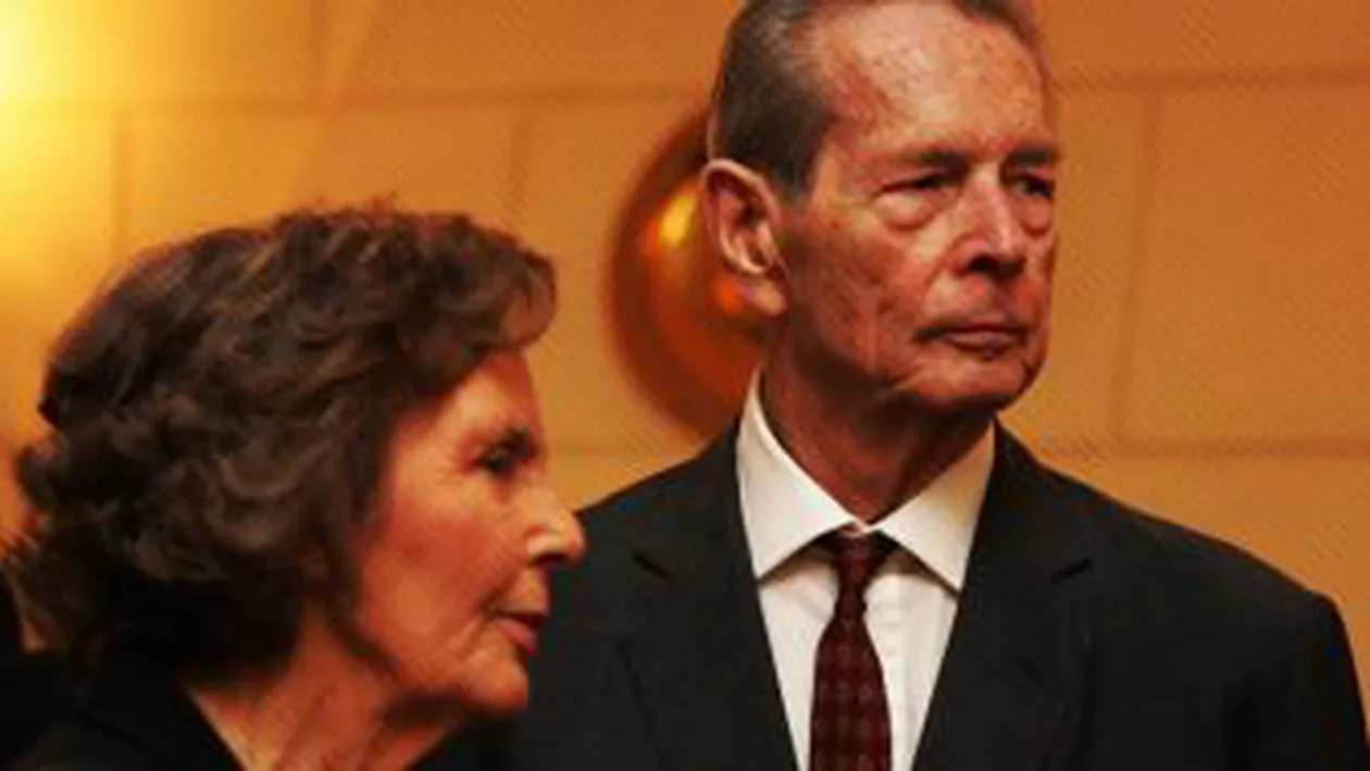 Casa Regală a României trimite cinci camioane cu lemne de foc în zonele afectate de ninsorile abundente