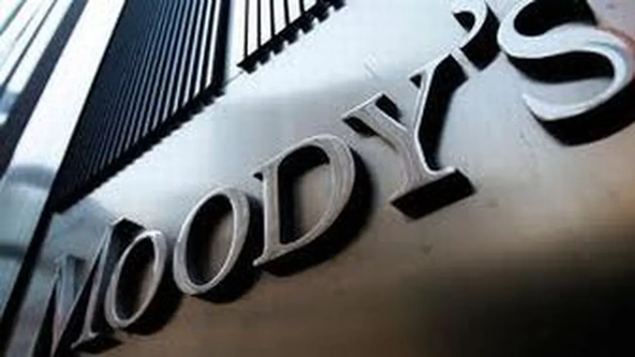 Agenția de rating Moody’s amenință ratingurile suverane ale Franței, Austriei și Marii Britanii