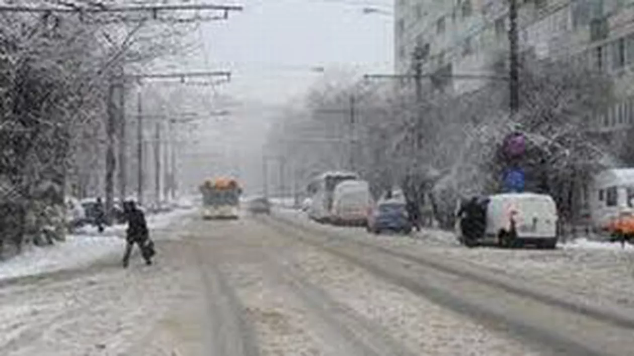 Toate liniile RATB sunt funcționale, 6 autobuze circulă pe trasee modificate. Vezi despre ce rute este vorba