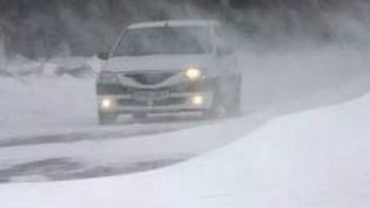 ANM: Avertizare nowcasting de ceață pentru 10 județe din țară și A2