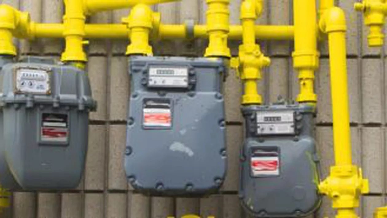 Alertă în Piatra Neamţ: 20 de case au fost izolate după ce locuitorii au simțit miros de gaz în zonă