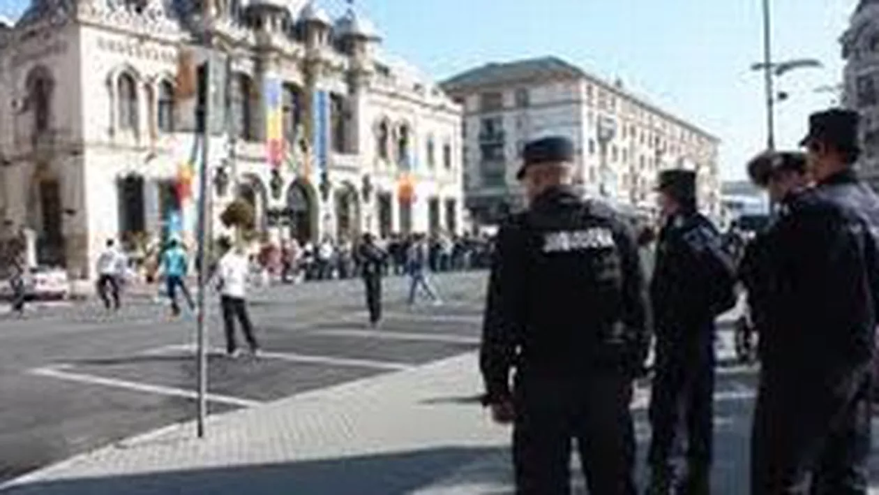 Jandarmul din Craiova care a agresat o fetiţă care spăla parbrizele a fost sancționat printr-o amendă