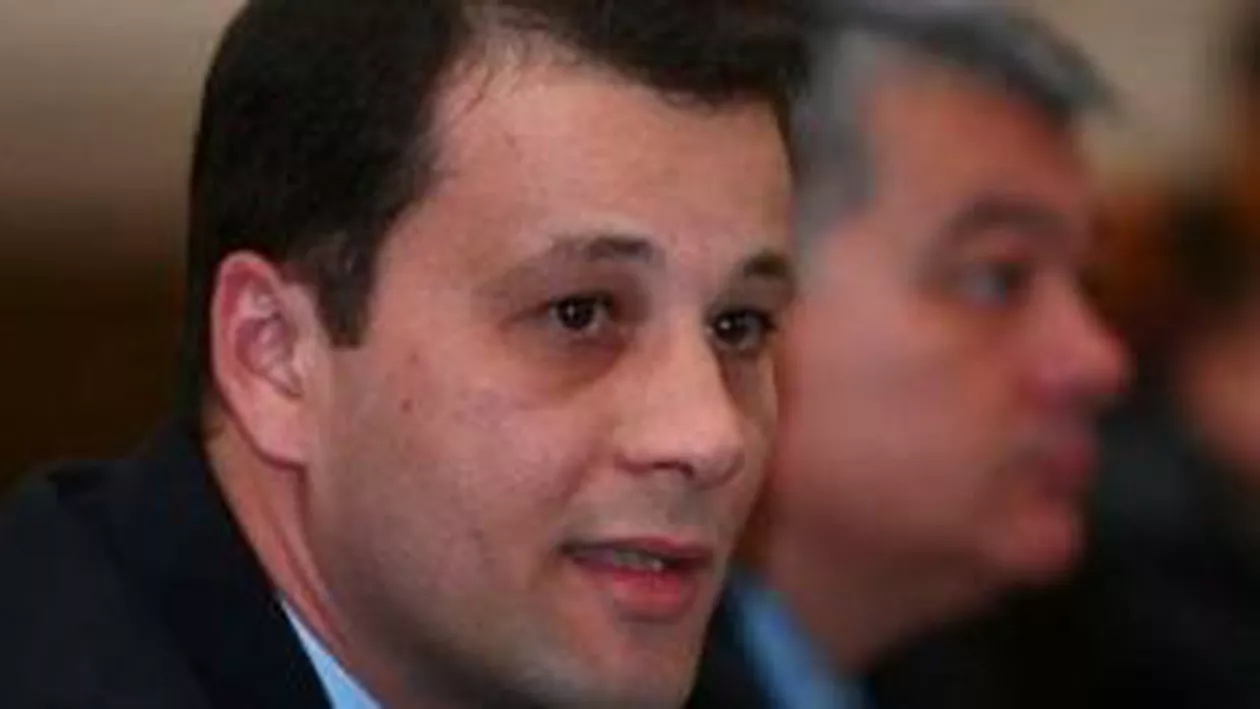 Cornel Feruţă a fost numit secretar de stat în aparatul de lucru al primului-ministru Ungureanu