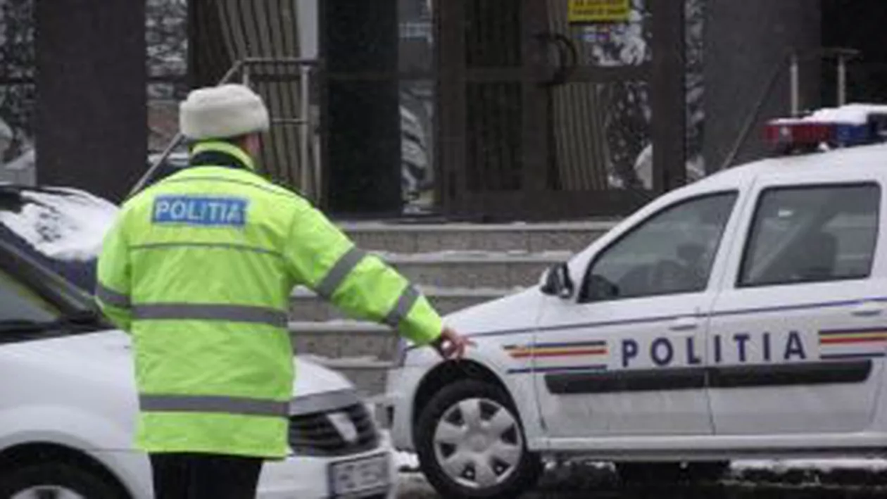 Constanţa: Un şofer de microbuz beat a provocat un accident şi apoi a fugit de la locul faptei