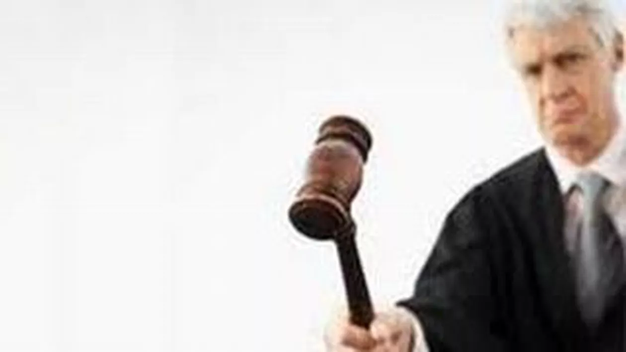 Plicul cu mita de 50.000 de euro, găsit în biroul notarial al soției judecătorului Cătălin Șerban