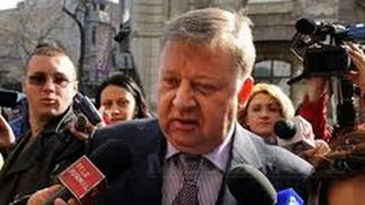 Magistrații au ridicat interdicţia de a părăsi ţara pentru omul de afaceri Costel Căşuneanu, judecat într-un dosar de corupție