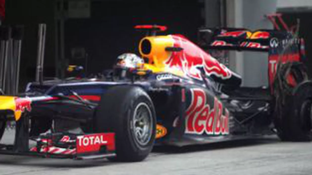 Tensiuni la Formula 1: Sebastian Vettel l-a făcut “idiot” pe Narain Karthikeyan