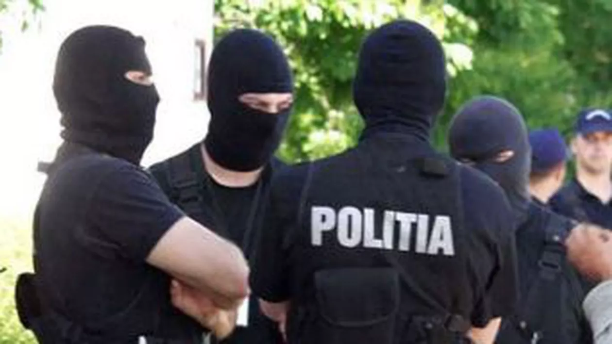 Percheziții într-un cartier din Piatra Neamț: Sunt vizate mai multe persoane suspectate de furturi din locuințe