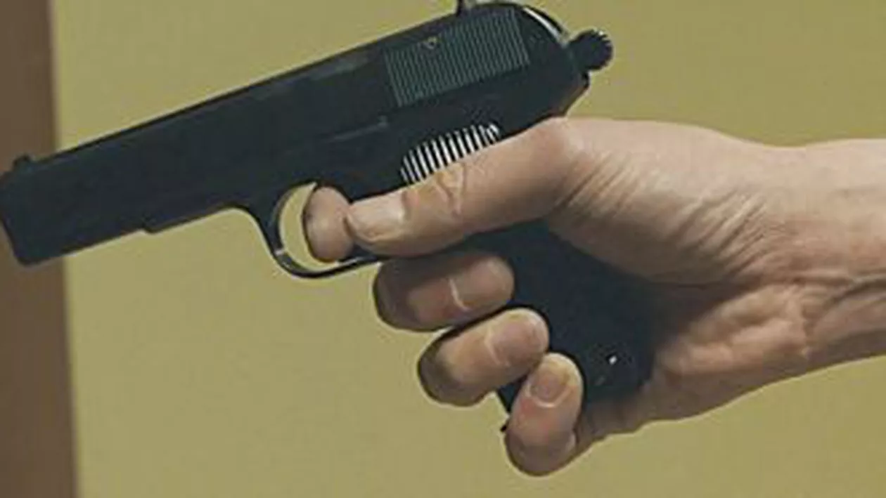 Constanța: Femeia împuşcată în cap de soţul său, fost cadru MAI, a murit la spital