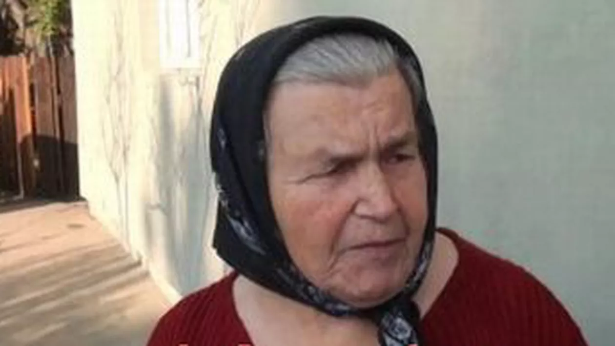 Mai mulți lideri PDL au mers la Suceava, la înmormântarea soacrei lui Traian Băsescu. Emil Boc și Elena Udrea, prezenți la slujbă