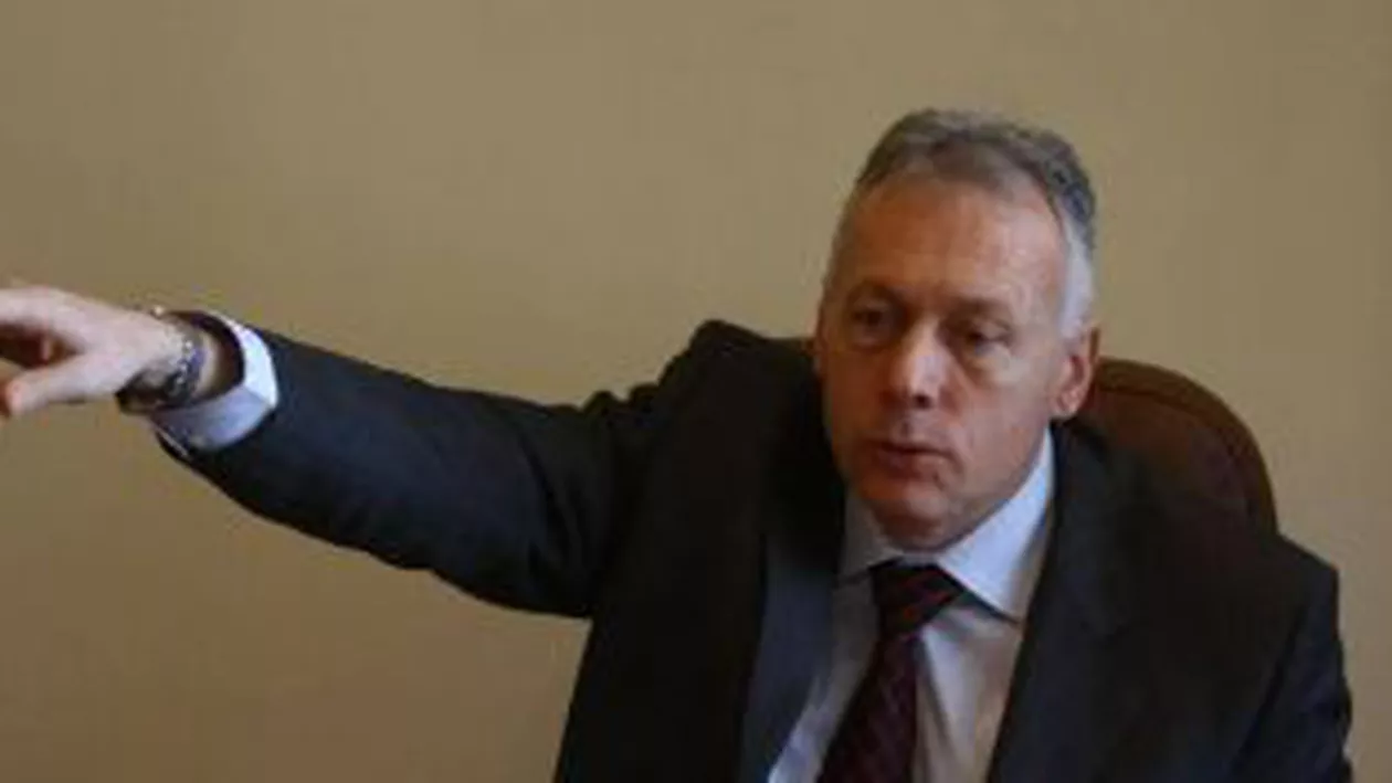 Laszlo Borbely, întâlnire cu Răzvan Ungureanu: Premierul discută cu ministrul Mediului despre acuzațiile DNA