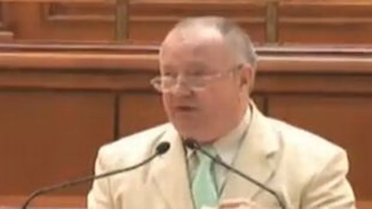 Comisia Juridică a Camerei Deputaților a amânat o decizie în cazul lui Sergiu Andon, găsit incompatibil cu calitatea de parlamentar