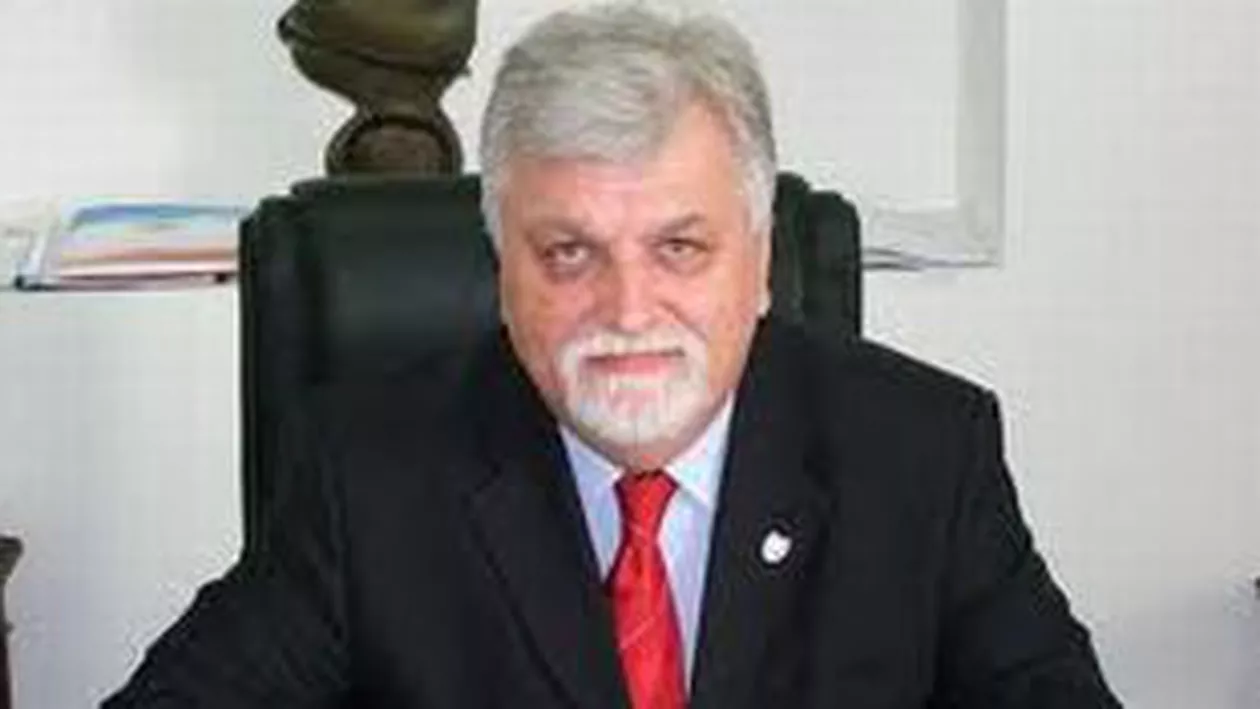 Încă doi parlamentari PDL părăsesc partidul: Senatorii Petru Filip şi Marian Rasaliu