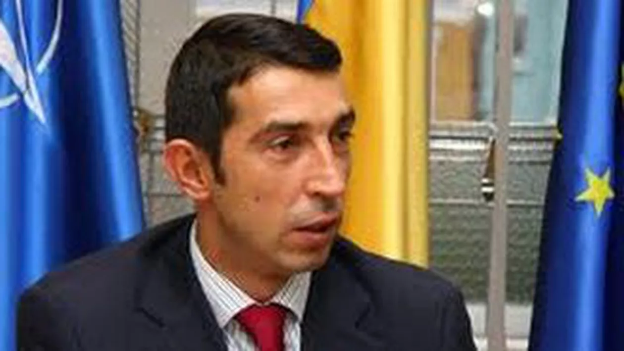 Ciprian Dobre (PNL), discurs în maghiară, engleză și română în Parlament. Marko Bela: Promit să vorbesc o singură limbă