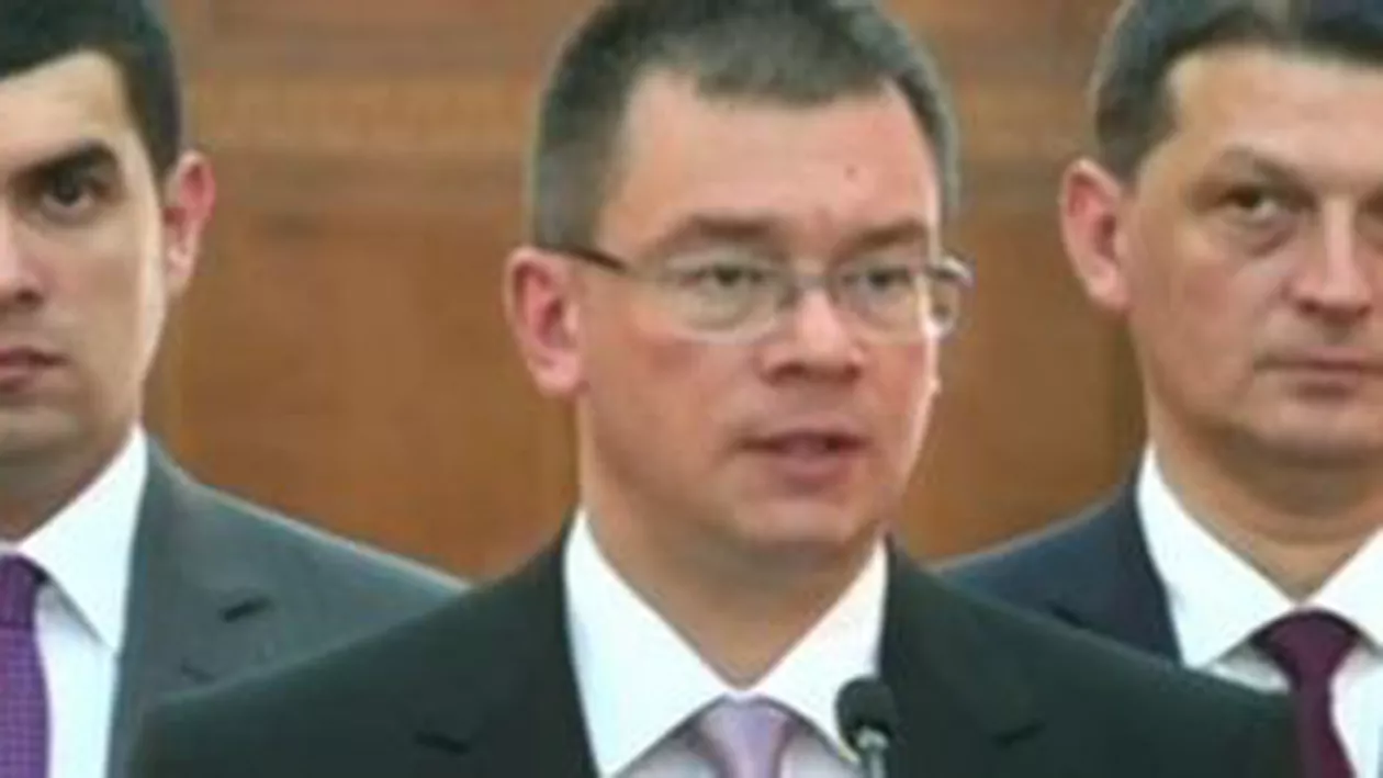 Ungureanu: Sursa reîntregirii salariilor o reprezintă banii recuperați din evaziunea fiscală, banii europeni și investițiile străine