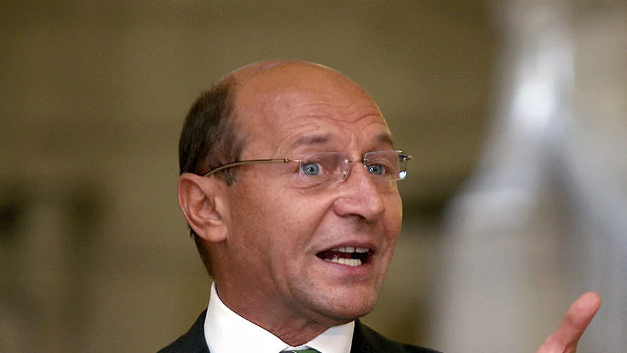Traian Băsescu: Îi sprijinim doar pe cei care își revendică cetățenia română în Ucraina și Serbia