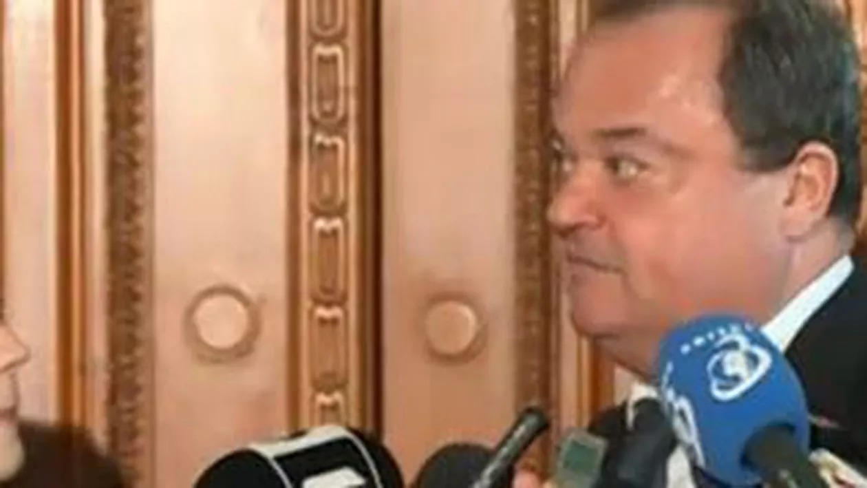 Vasile Blaga: Am răsfoit programul de guvernare al cabinetului Ponta, deja vorbesc de greaua moştenire, deşi nu s-au instalat