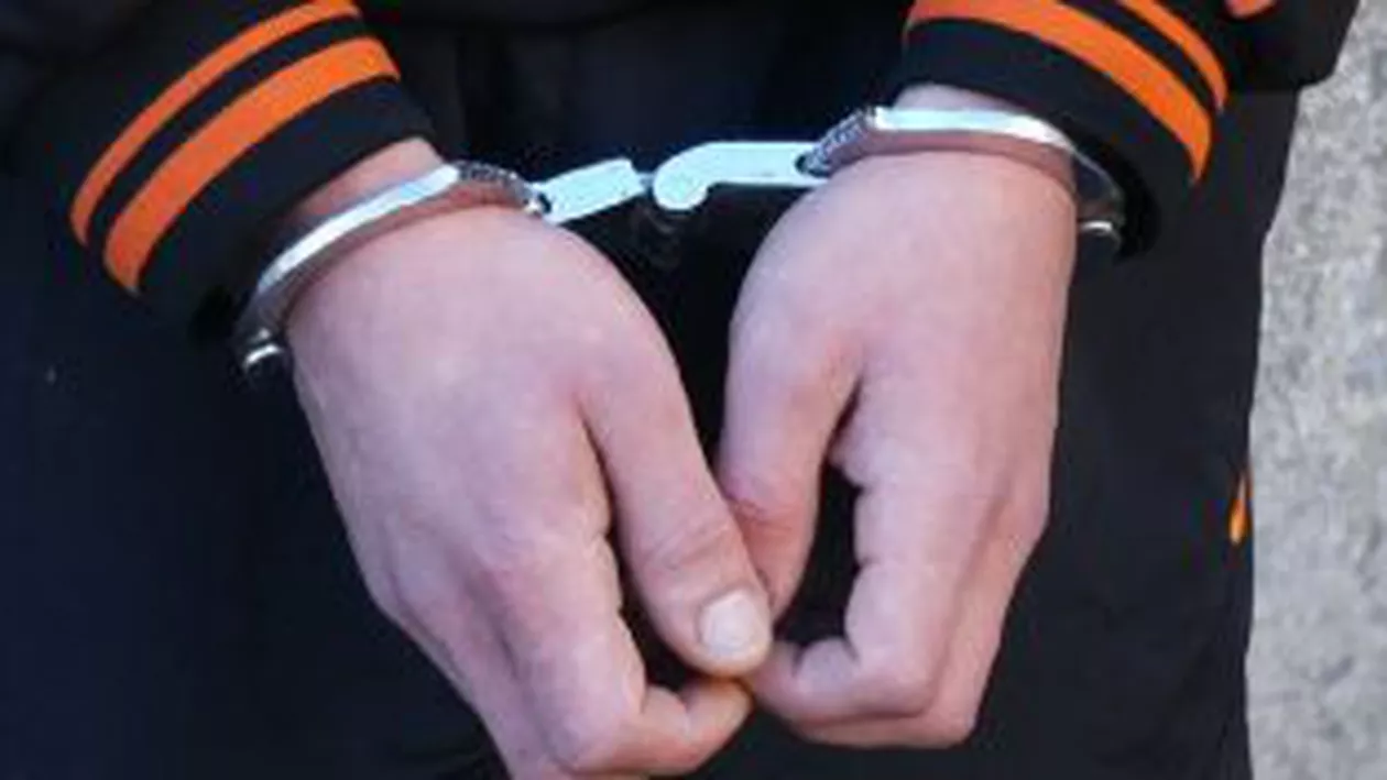 Târgu Jiu: Un jurist de 34 e ani a fost prins în flagrant în timp ce încerca să violeze o fetiță