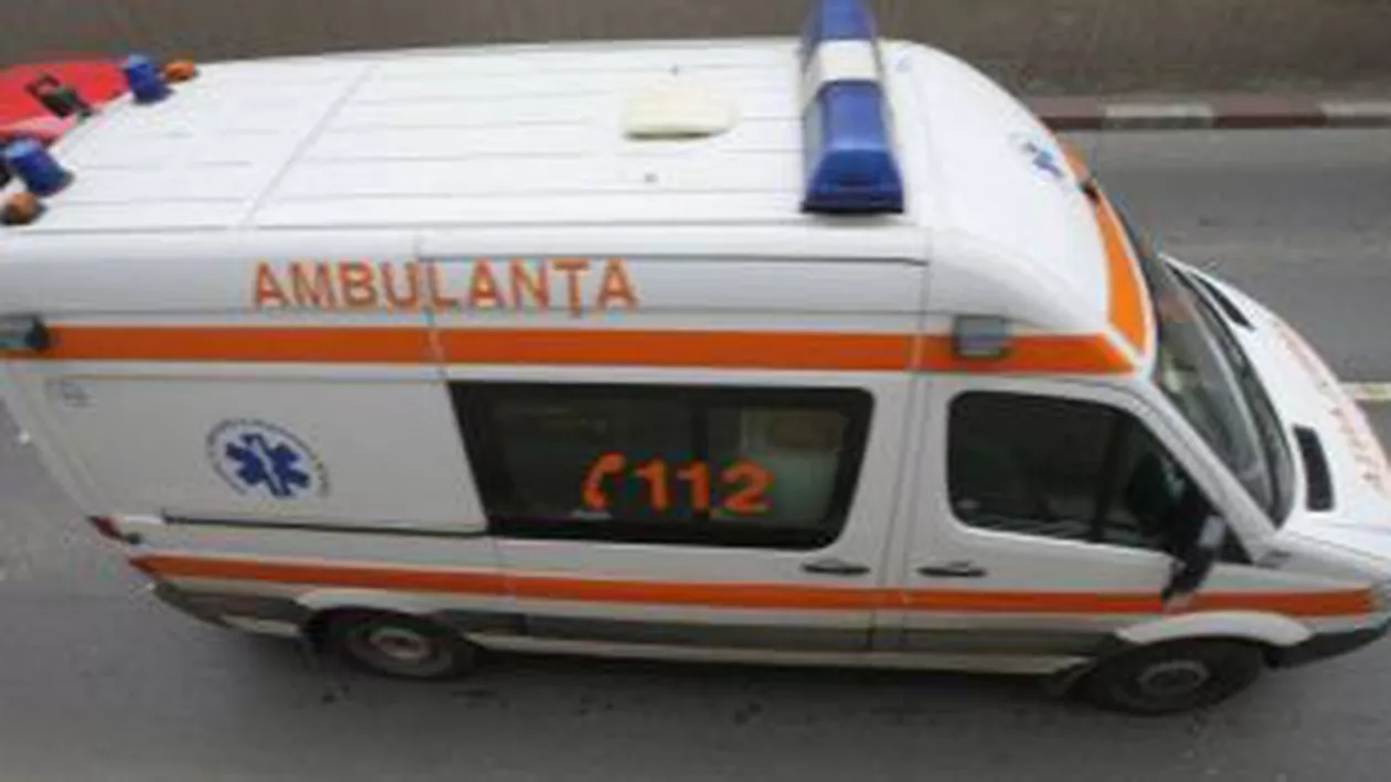 Iași: Un bărbat de 40 de ani, tăiat cu sabia în plină stradă şi abandonat