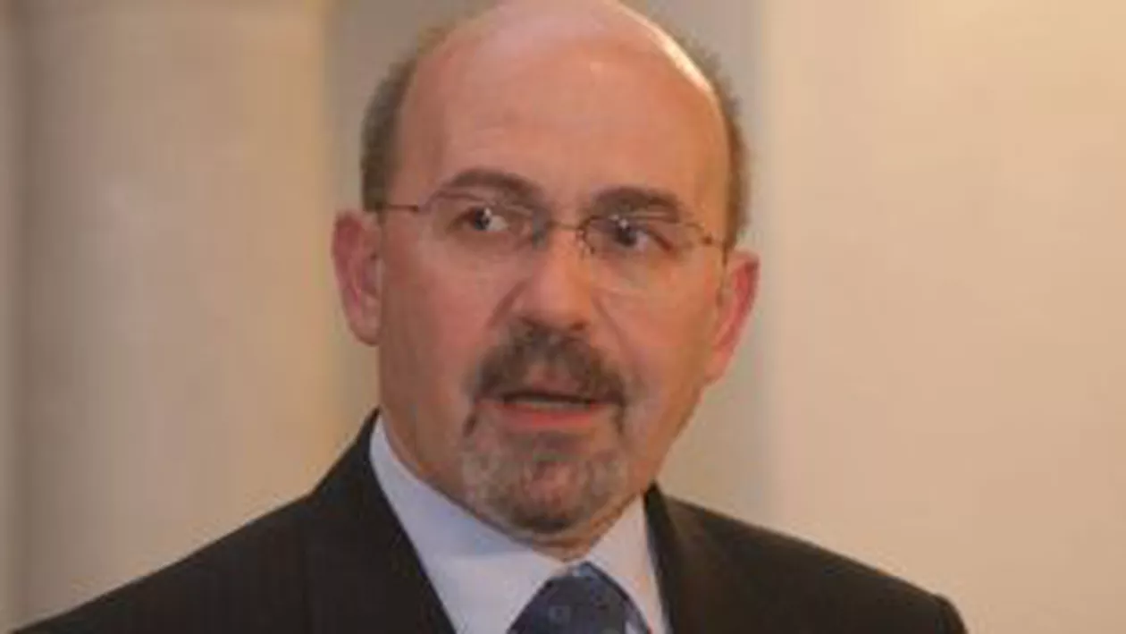 Marko Bela: Guvernul Ungureanu trebuie să atace sentinţa privind UMF. Decizia Curţii de Apel Târgu Mureş este un abuz
