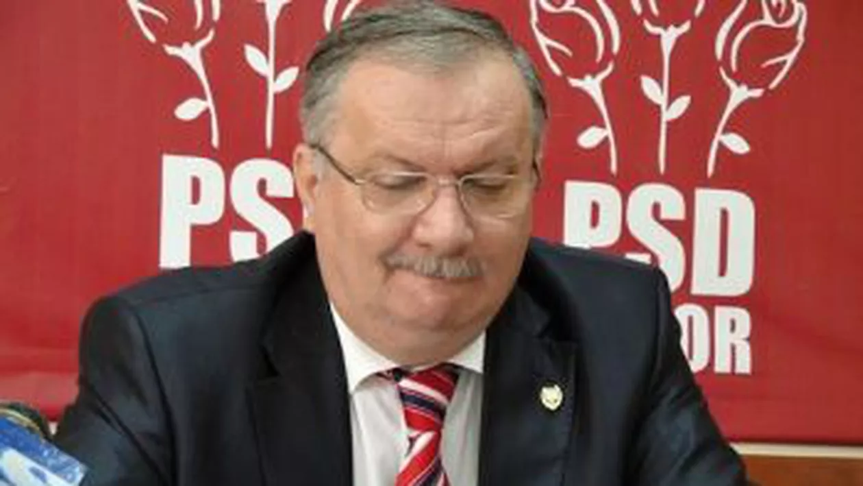 Ministrul Educației, Ioan Mang, este cercetat de Comisia de Etică, în urma acuzațiilor de plagiat