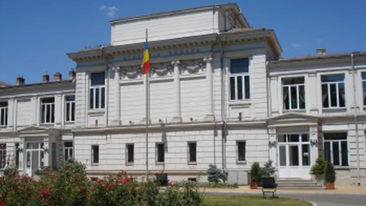 Scrisoare deschisă către Președintele Academiei Române: “Analizați situația a doi membri ai Academiei, plagiatori deja dovediți”