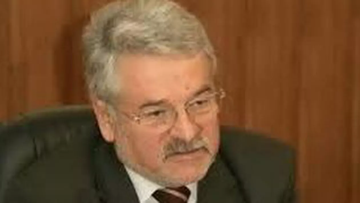 ANI: Președintele CJ Hunedoara, candidat USL la al treilea mandat, găsit incompatibil