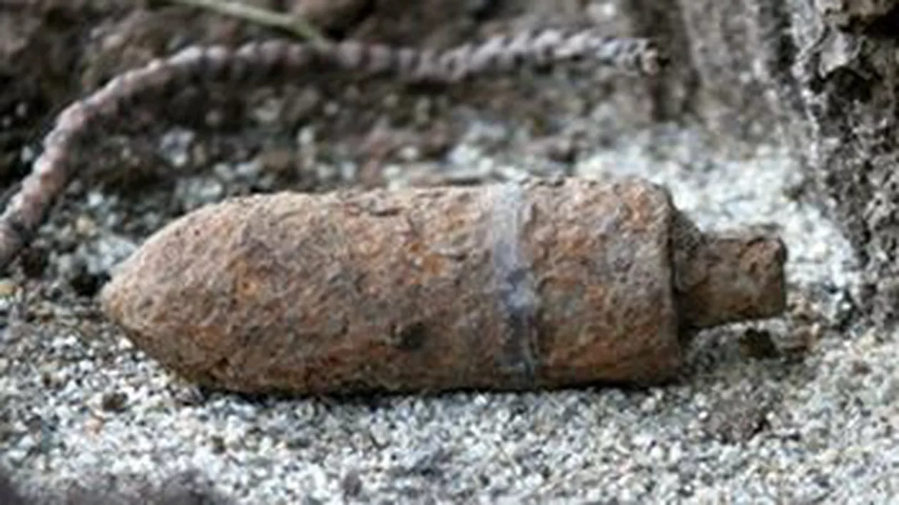 Brașov: Un austriac a ajuns la spital după ce un proiectil artizanal i-a explodat în mână, în timpul unei demonstrații