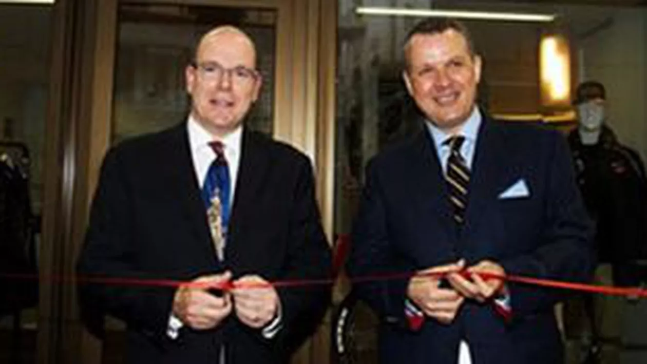 Fostul ministru al Sănătății Ion Bazac a deschis primul Lotus Store din lume, la Monte Carlo