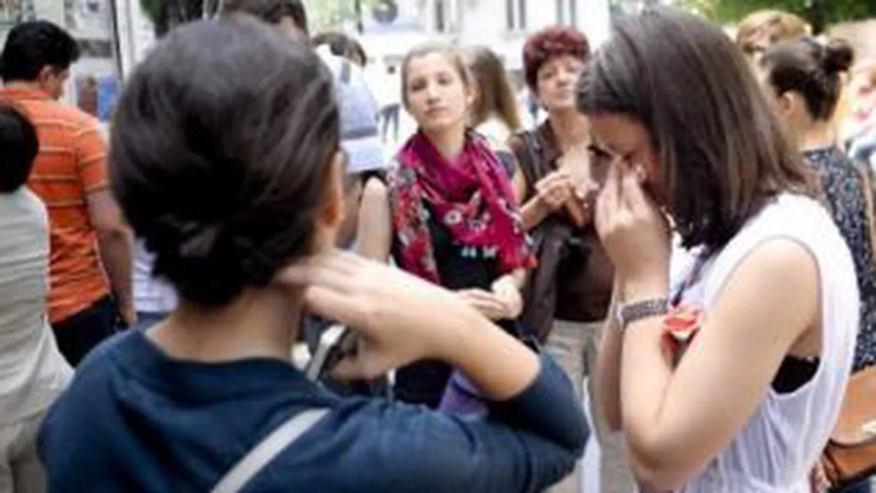 Bacalaureat 2012: Aproape 700 de contestații la sesiunea specială