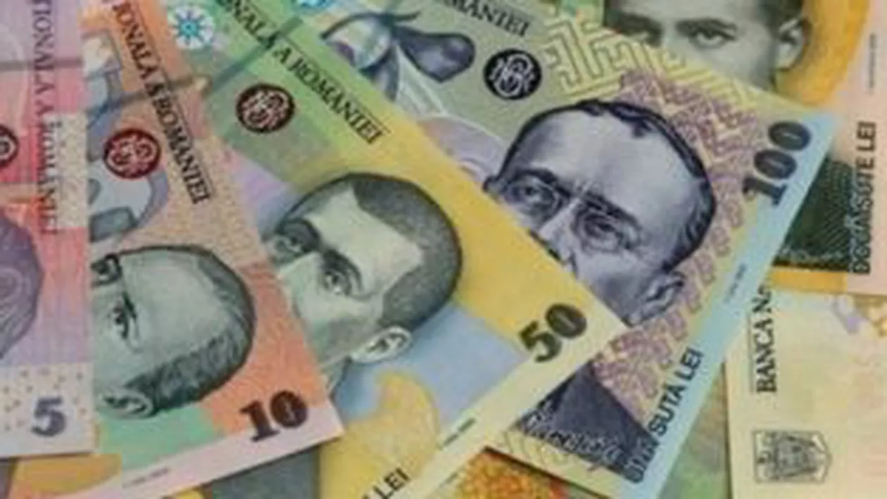 Deficitul de cont curent a scăzut cu 23,7% în primele patru luni. Datoria externă pe termen mediu și lung, în creştere cu 2,3%