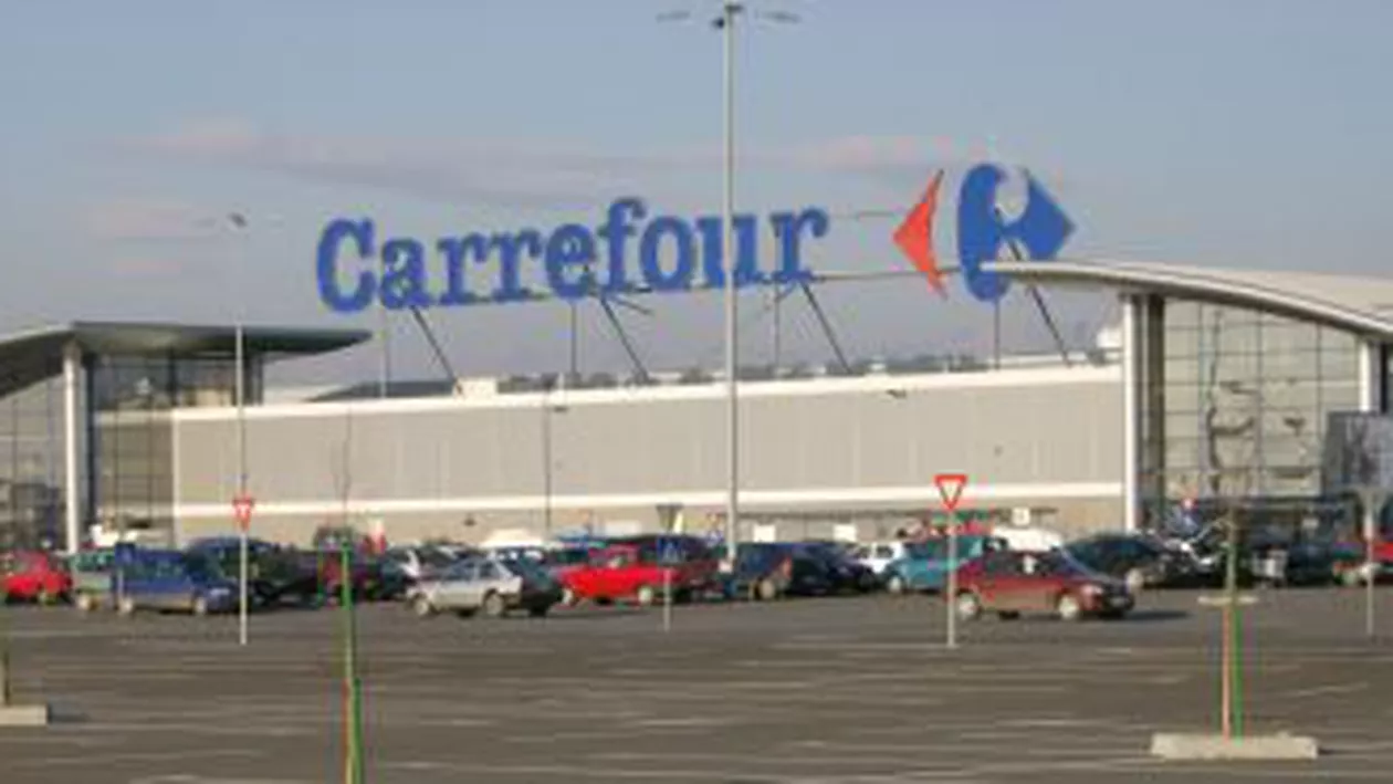 Retailerul Carrefour vinde operaţiunile din Grecia către partenerul său de pe piaţa locală