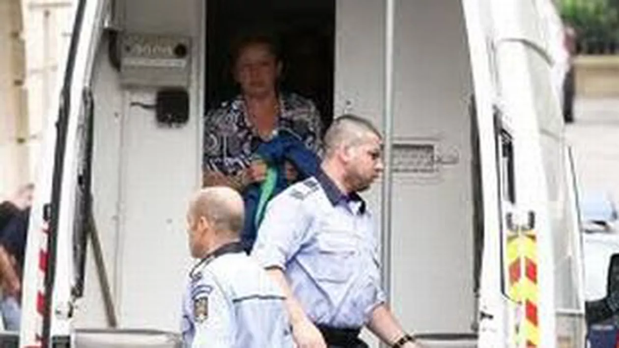 Judecătoarea Carmen Mladen, acuzată de şantaj, găsită nevinovată de CSM