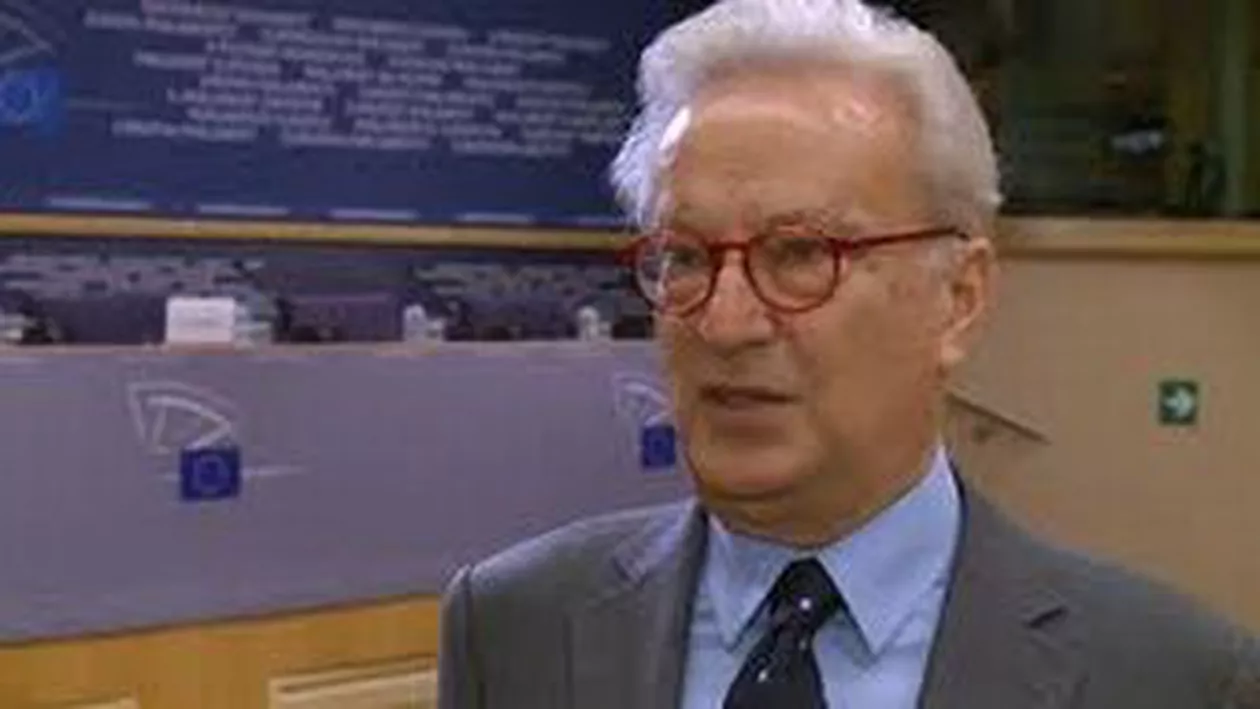 Liderul grupului socialist din PE, Hannes Swoboda: Tentativa de sinucidere a lui Adrian Năstase este un dezastru personal