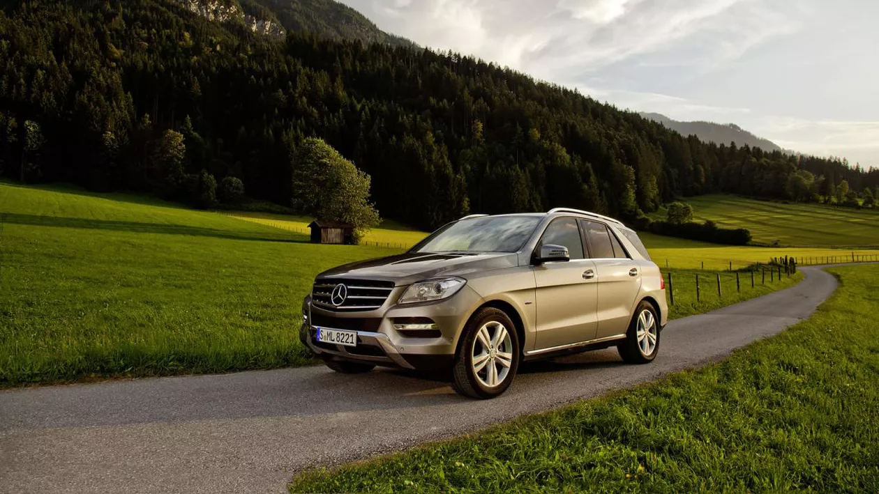 Mercedes a lansat noul ML 500 4MATIC BlueEFFICIENCY (FOTO)