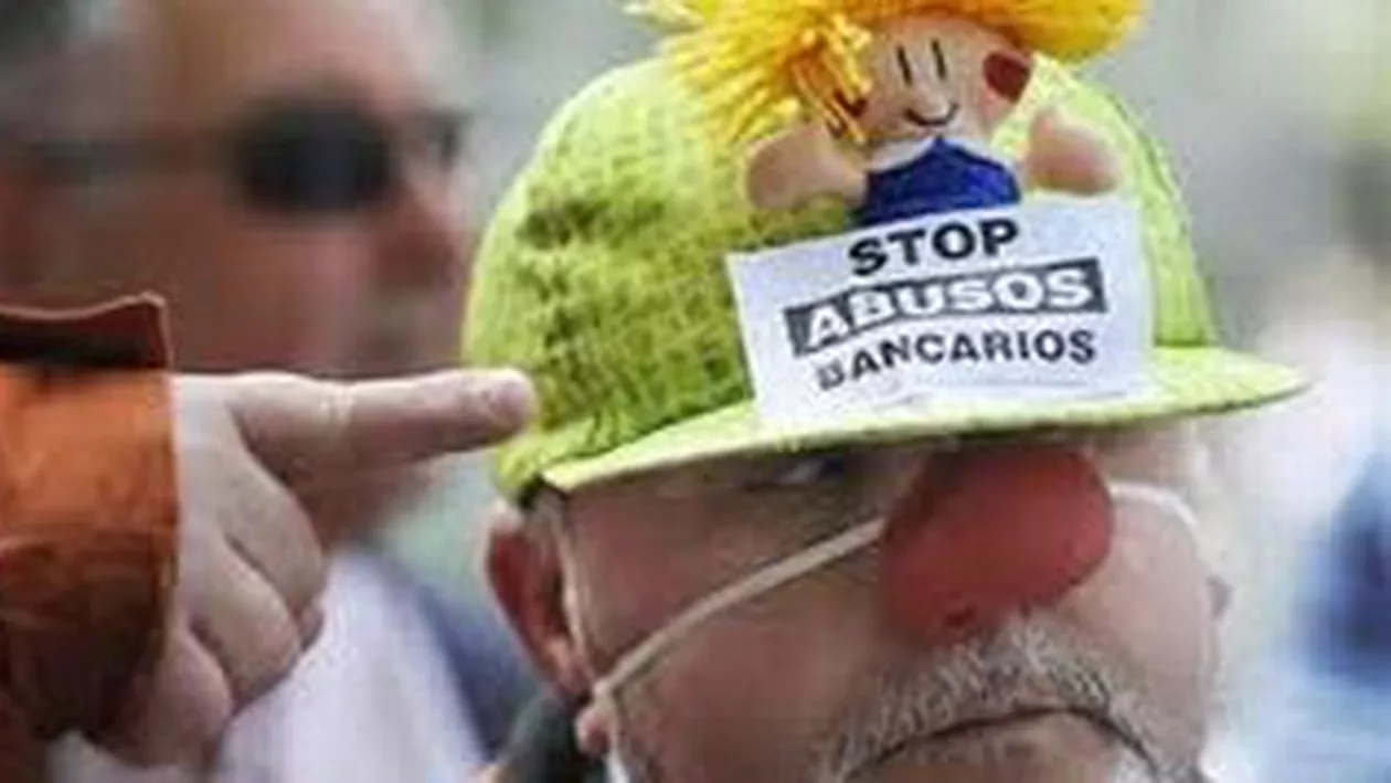 Agenţia Moody's a retrogradat ratingul a 28 de bănci spaniole, cu una până la patru trepte